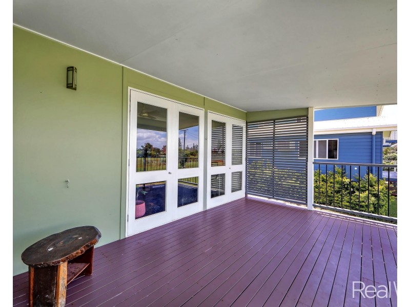 9 Bennett Street, Elliott Heads QLD 4670