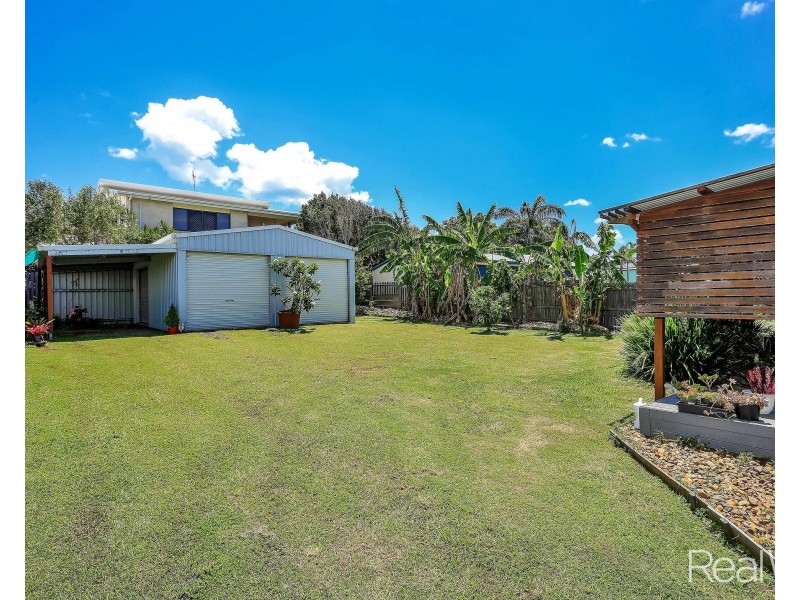 9 Bennett Street, Elliott Heads QLD 4670