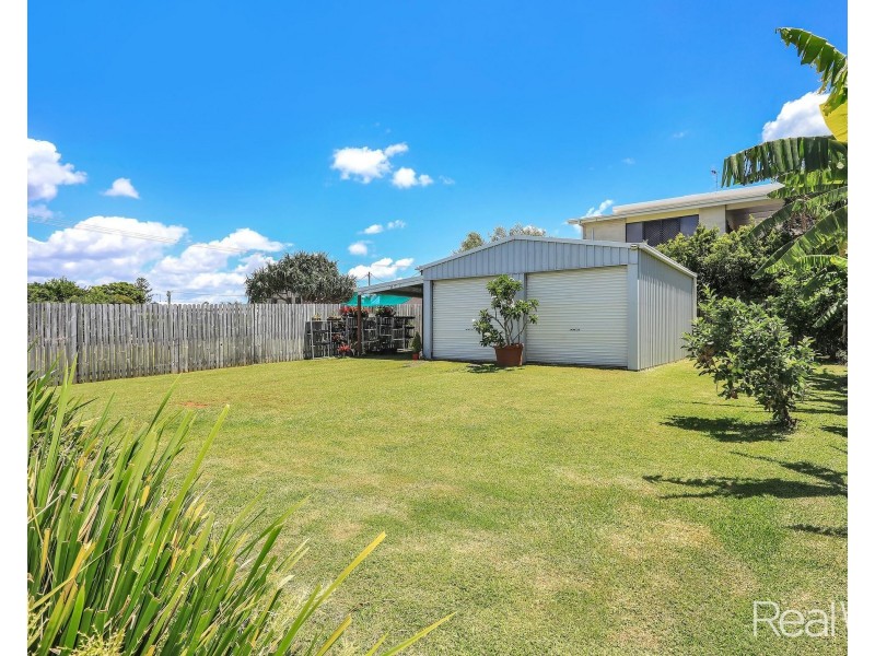 9 Bennett Street, Elliott Heads QLD 4670