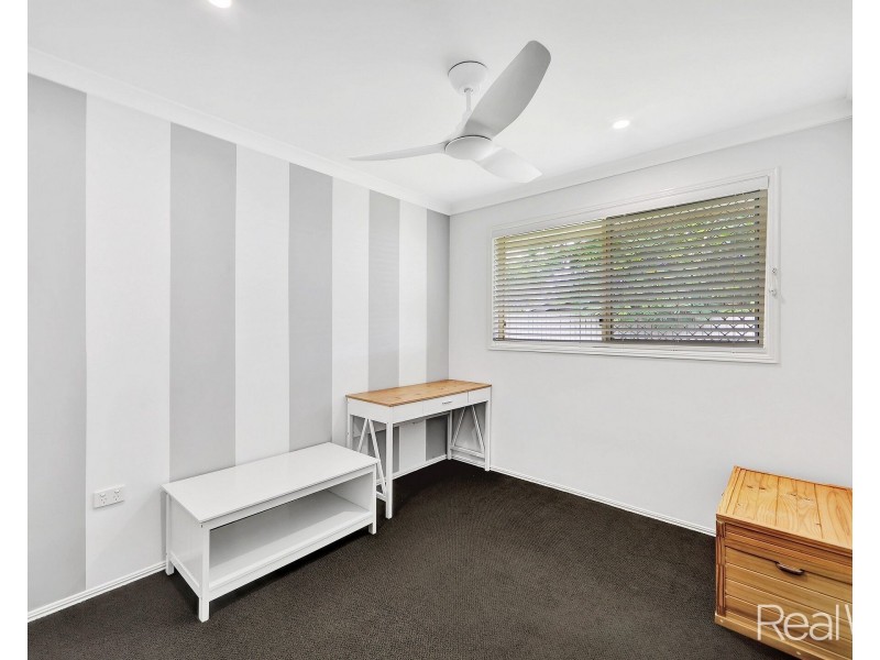8 Saint Marys Court, Kepnock QLD 4670