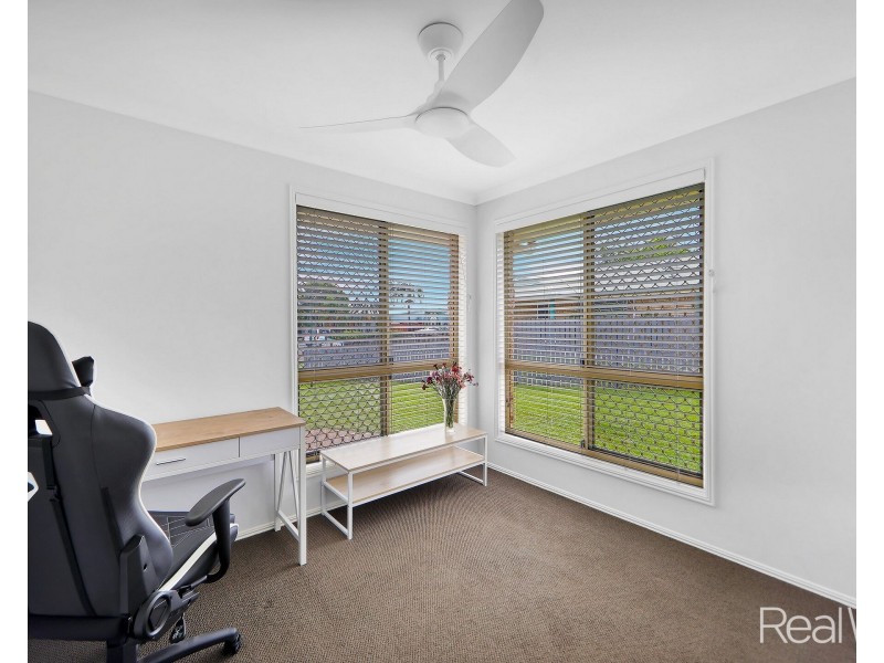 8 Saint Marys Court, Kepnock QLD 4670