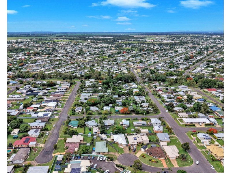 8 Saint Marys Court, Kepnock QLD 4670
