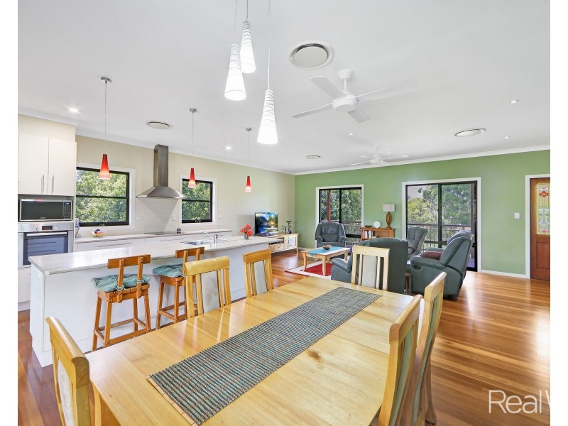 32 Arcadia Drive, Branyan QLD 4670