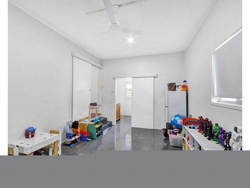 156 McCarthy Road, Avenell Heights QLD 4670