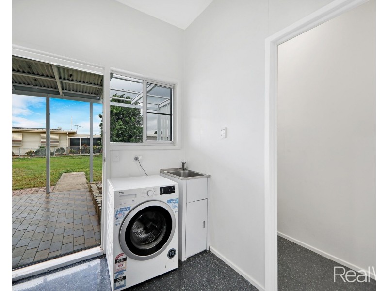 156 McCarthy Road, Avenell Heights QLD 4670