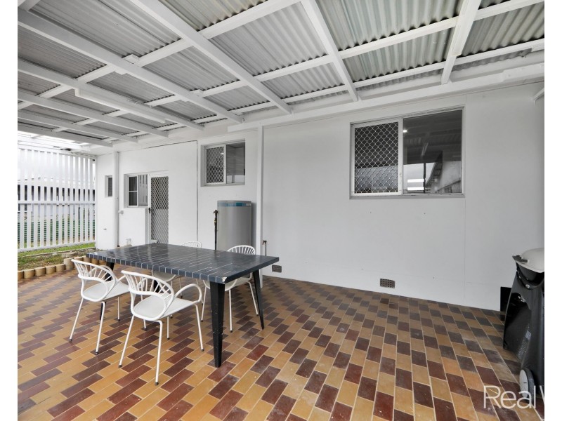 156 McCarthy Road, Avenell Heights QLD 4670