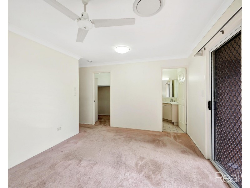 11 Palais Court, Avenell Heights QLD 4670