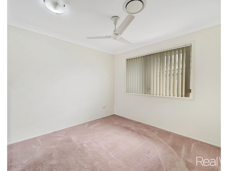 11 Palais Court, Avenell Heights QLD 4670