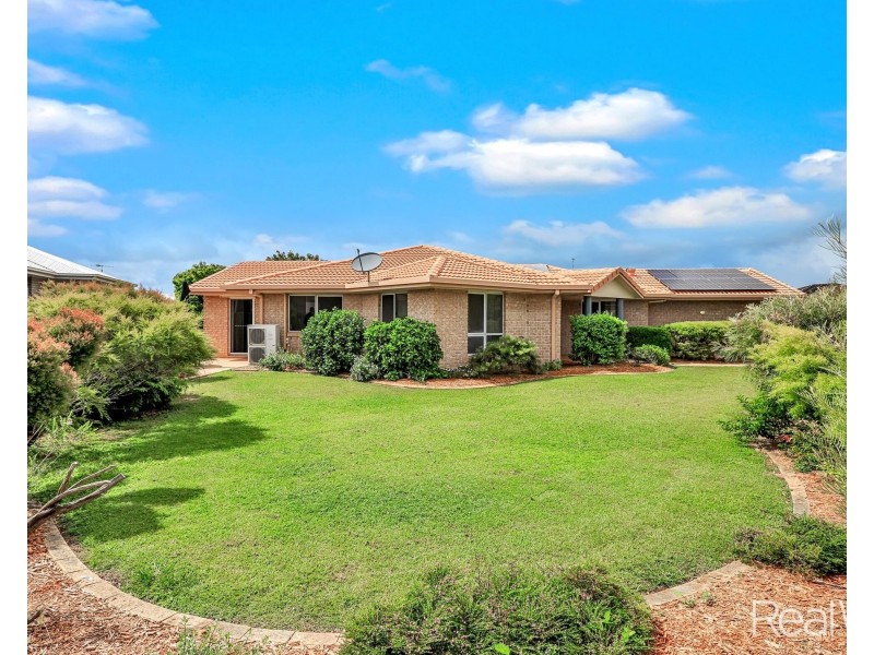 11 Palais Court, Avenell Heights QLD 4670