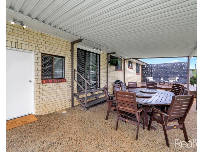 8 Cunnington Street, Bundaberg East QLD 4670