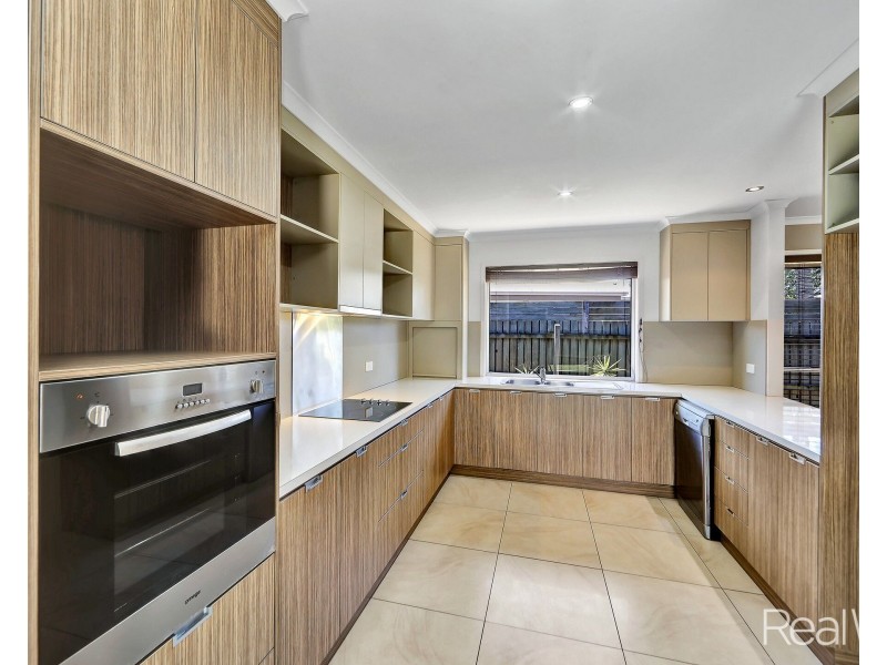 14 Sarra Place, Bundaberg East QLD 4670