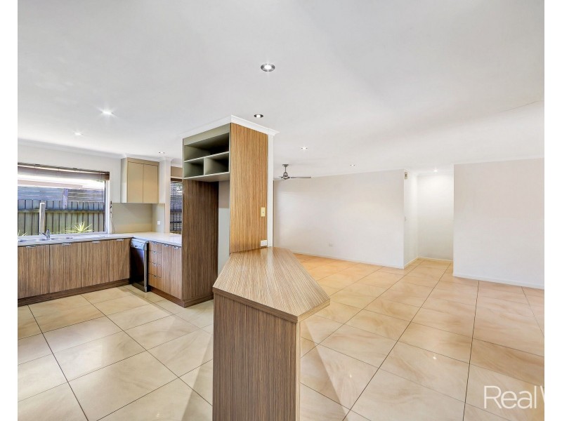 14 Sarra Place, Bundaberg East QLD 4670