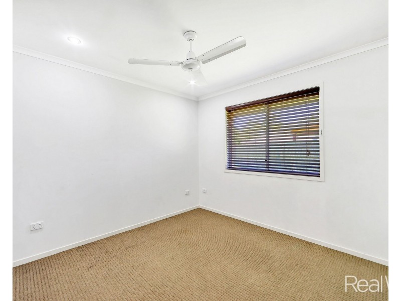 14 Sarra Place, Bundaberg East QLD 4670