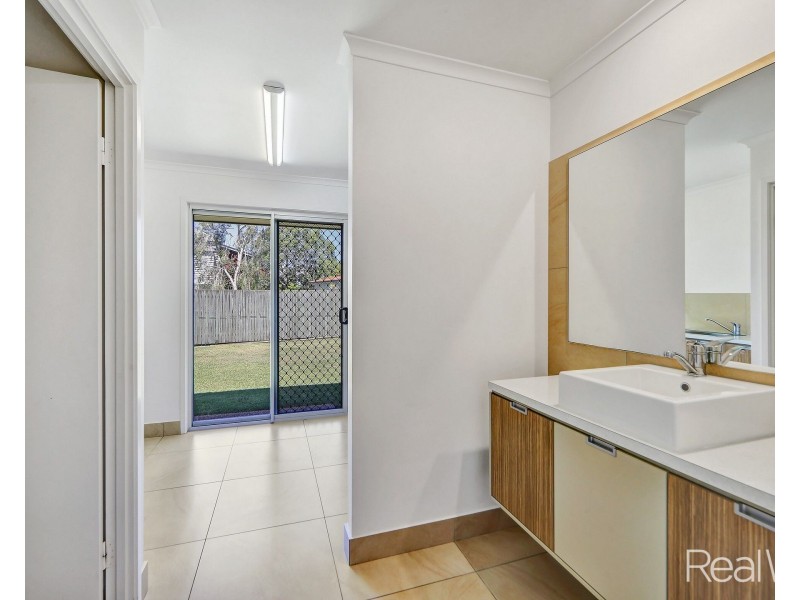 14 Sarra Place, Bundaberg East QLD 4670