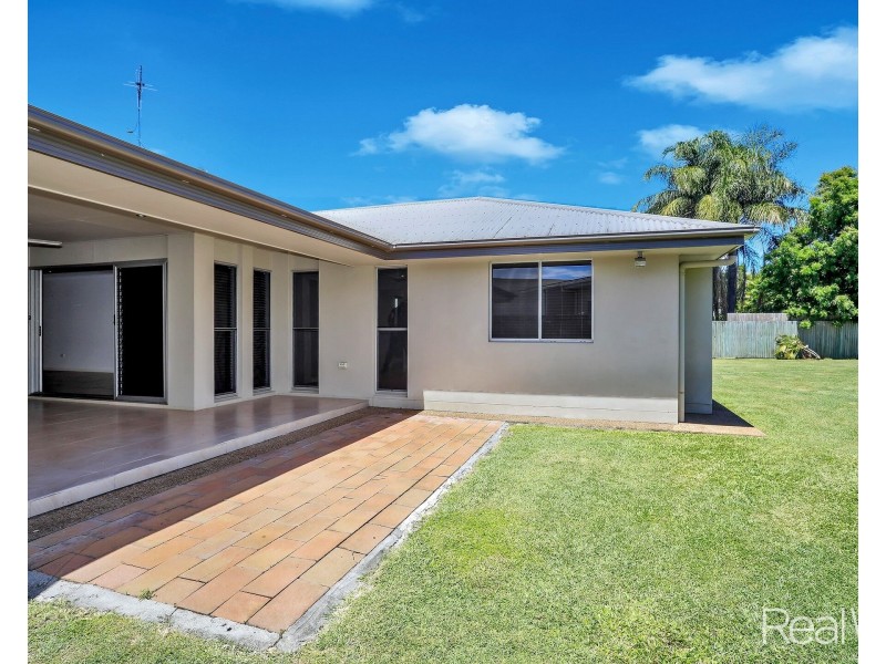 14 Sarra Place, Bundaberg East QLD 4670