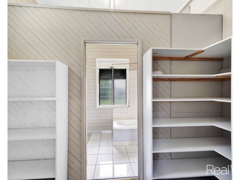 7 Cross Street, Bundaberg East QLD 4670