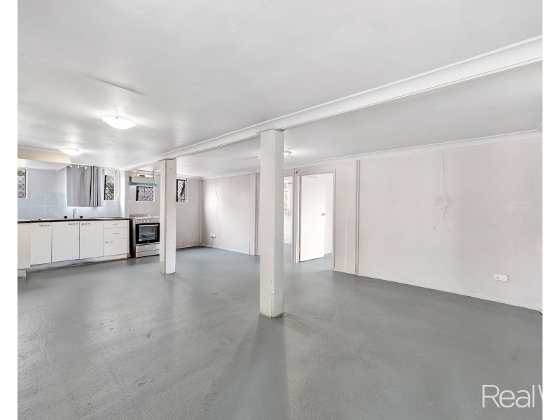 7 Cross Street, Bundaberg East QLD 4670