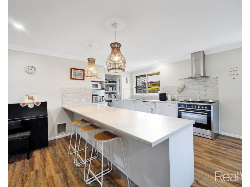 16 Mary Fox Street, Innes Park QLD 4670