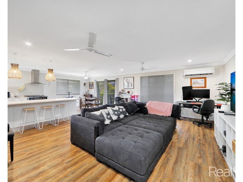 16 Mary Fox Street, Innes Park QLD 4670