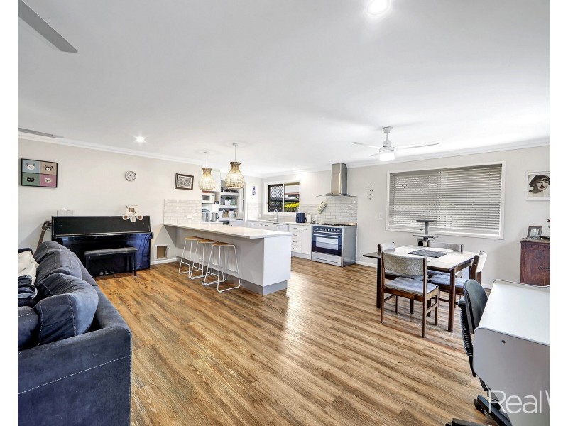 16 Mary Fox Street, Innes Park QLD 4670