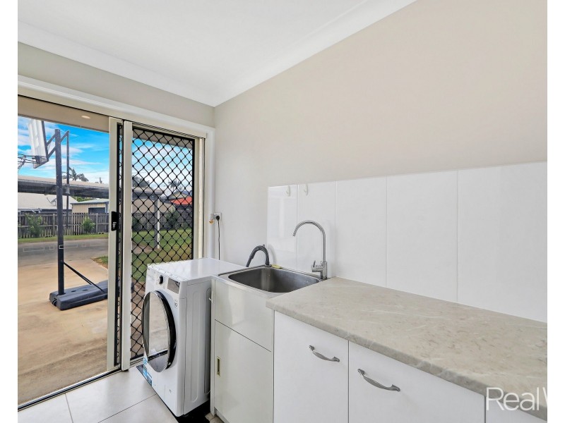 16 Mary Fox Street, Innes Park QLD 4670