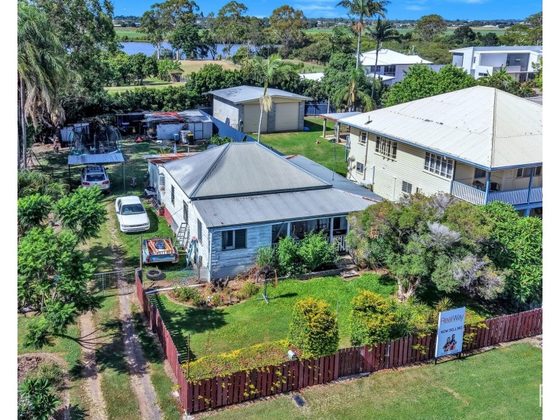 62 Hanbury Street, Bundaberg North QLD 4670