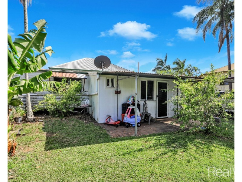 62 Hanbury Street, Bundaberg North QLD 4670