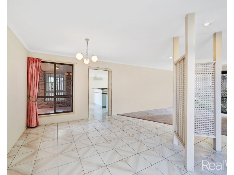 2 Liandra Street, Avoca QLD 4670