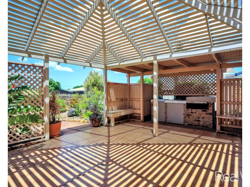 2 Liandra Street, Avoca QLD 4670