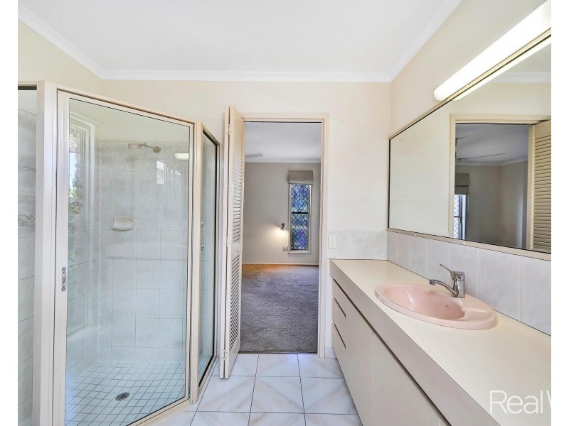 2 Liandra Street, Avoca QLD 4670