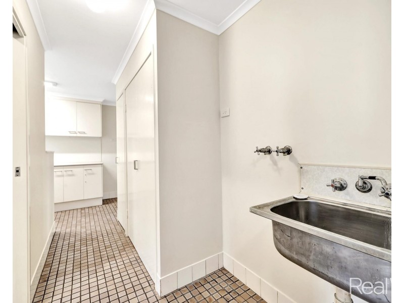 14 Schoch Street, Avenell Heights QLD 4670