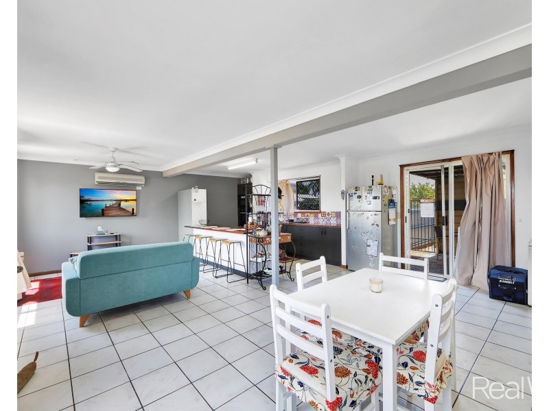 47 Ocean Street, Burnett Heads QLD 4670