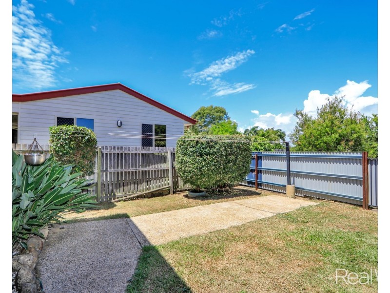 47 Ocean Street, Burnett Heads QLD 4670