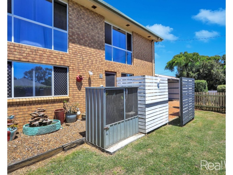 47 Ocean Street, Burnett Heads QLD 4670