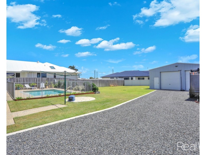 70 Shelley Street, Burnett Heads QLD 4670