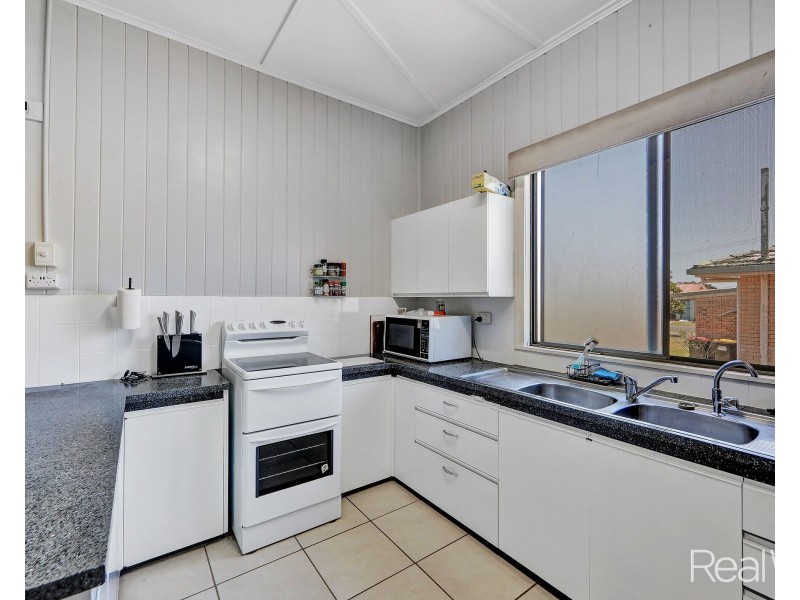 7 Dexter Street, Svensson Heights QLD 4670