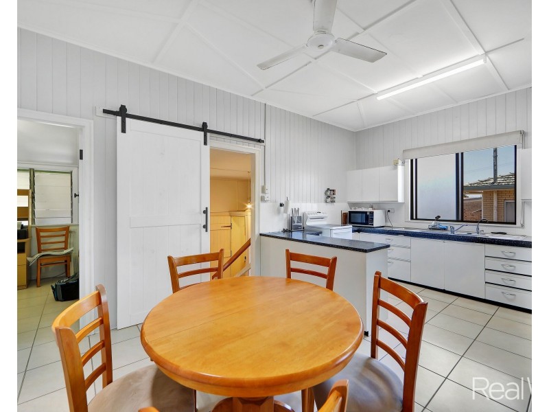 7 Dexter Street, Svensson Heights QLD 4670