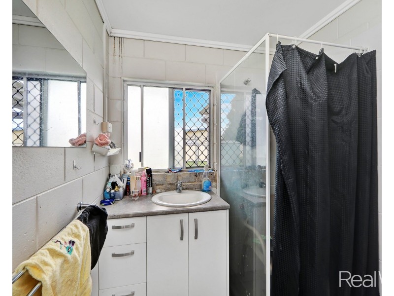 34 McLachlan Drive, Avenell Heights QLD 4670