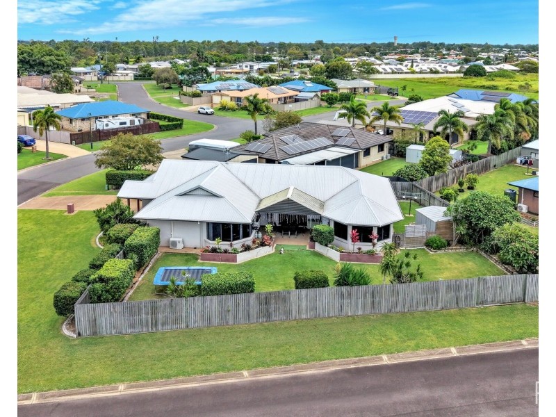 1 Comino Court, Bundaberg North QLD 4670