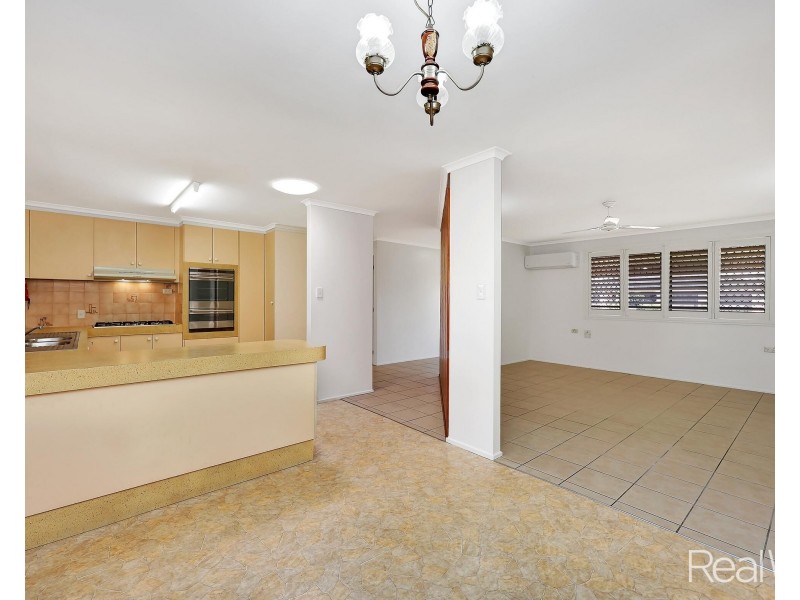 19 Brady Street, Avenell Heights QLD 4670