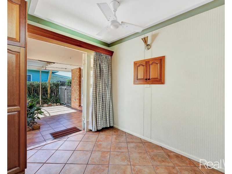 190 Walker Street, Svensson Heights QLD 4670