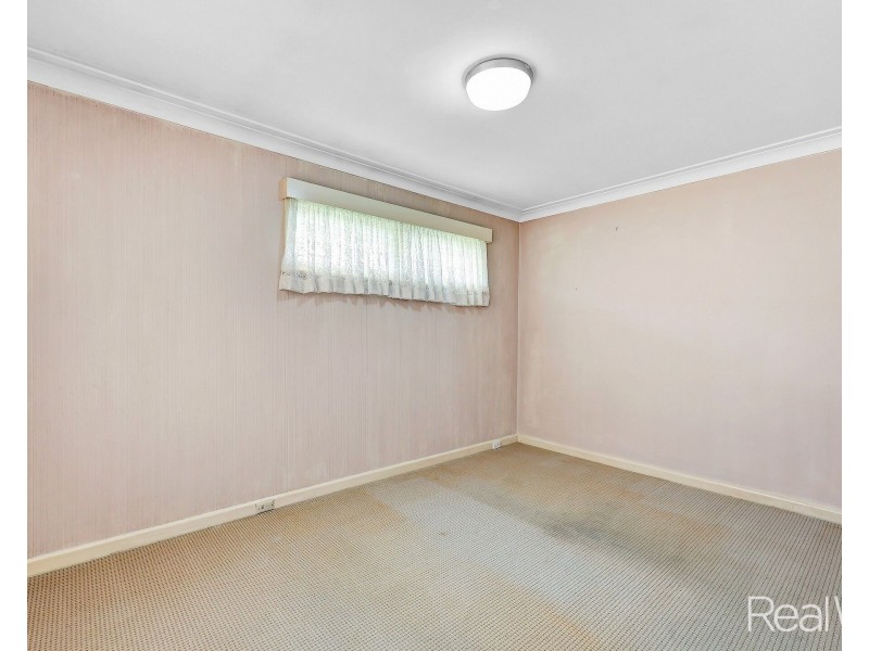 190 Walker Street, Svensson Heights QLD 4670
