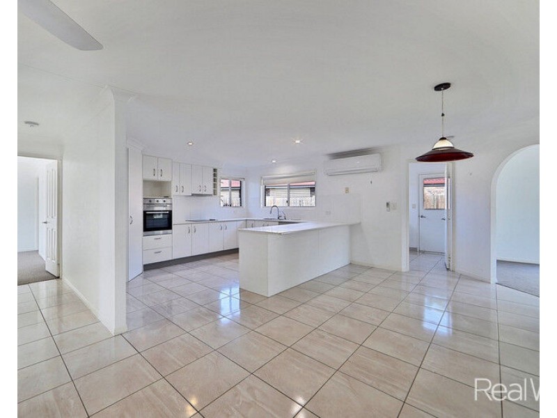 4 Hofer Court, Bundaberg East QLD 4670