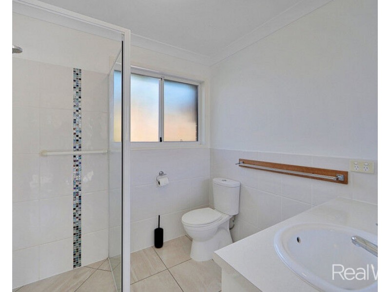 4 Hofer Court, Bundaberg East QLD 4670