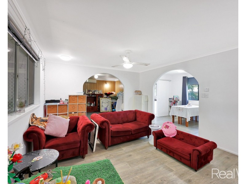 19 Newhaven Court, Avoca QLD 4670