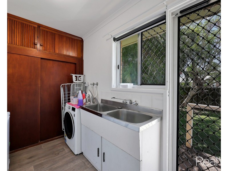 19 Newhaven Court, Avoca QLD 4670