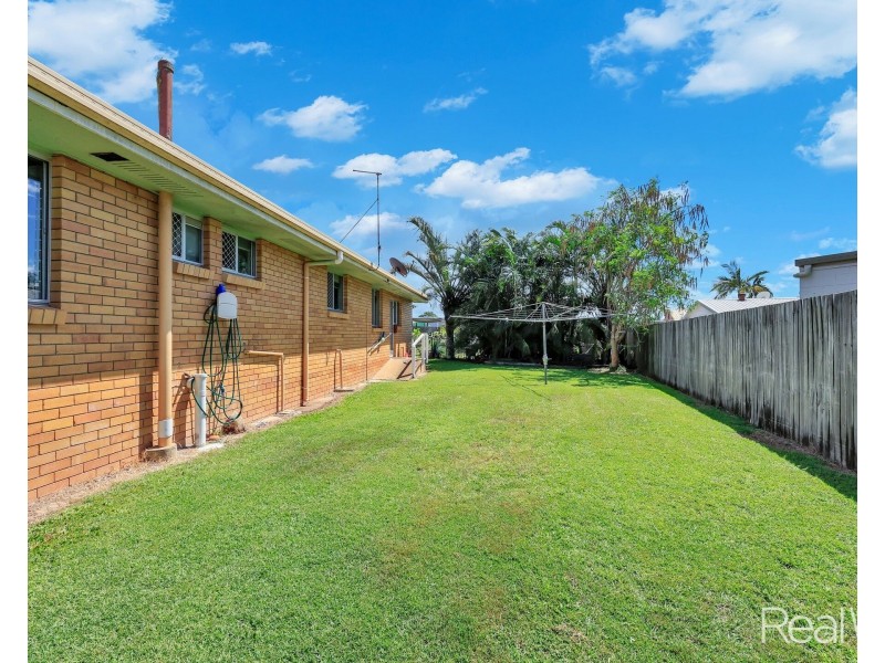 19 Newhaven Court, Avoca QLD 4670
