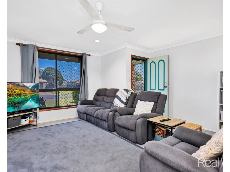 35 Greenwood Street, Kepnock QLD 4670