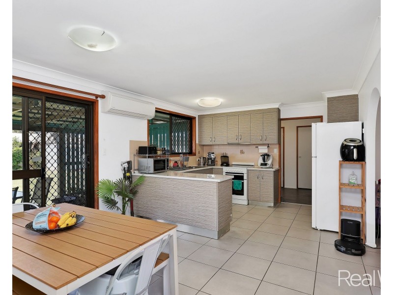 35 Greenwood Street, Kepnock QLD 4670