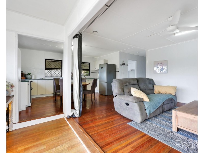 9 Page Street, Svensson Heights QLD 4670